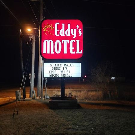 Eddy'S Motel Pleasanton Bagian luar foto